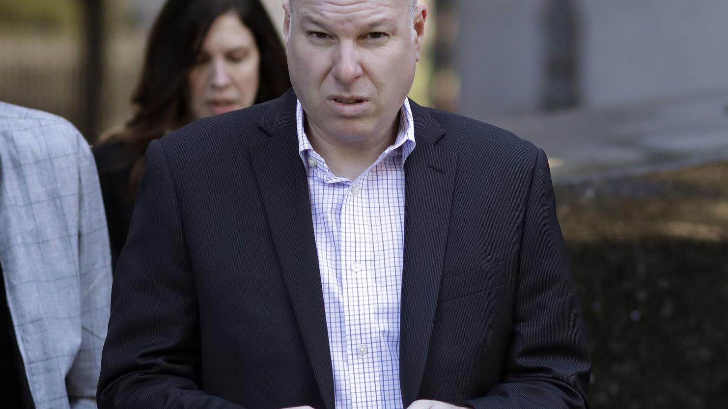 Kansas, Louisville focus of basketball fraud trial’s closing arguments
